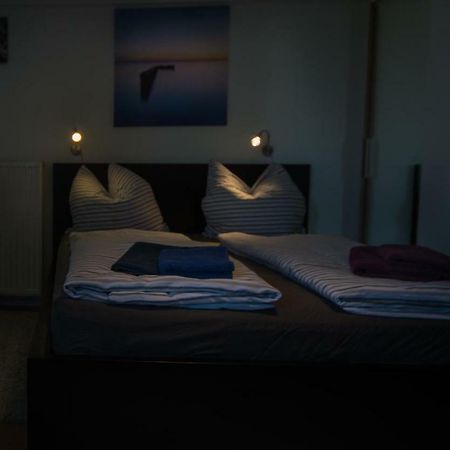 Business & Tourist Apartment Düsseldorf Buitenkant foto