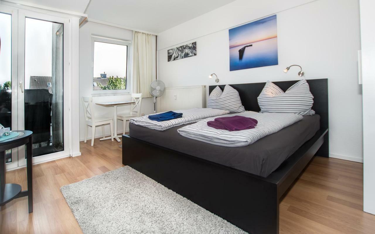 Business & Tourist Apartment Düsseldorf Buitenkant foto