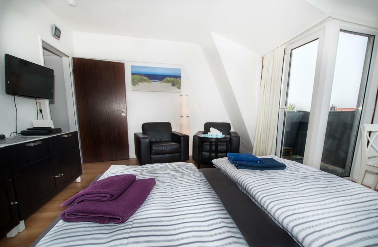 Business & Tourist Apartment Düsseldorf Buitenkant foto